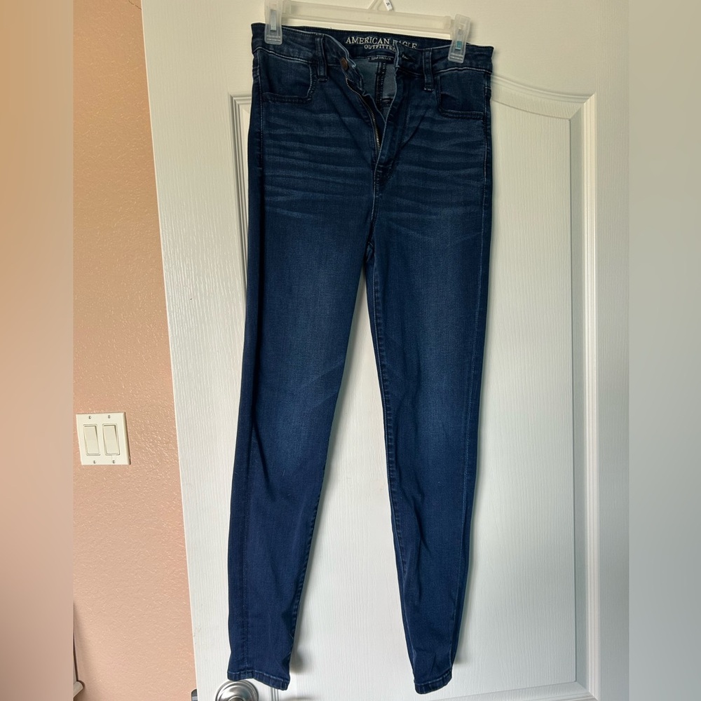 American Eagle super stretch highest rise jegging. Size: 6 regular